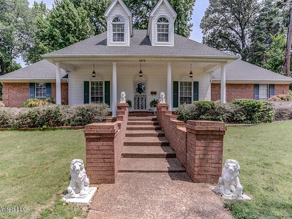 1st image of 1070 Haleville Dr