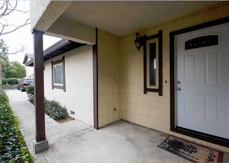 1st image of 2966 Lake Chabot Ln
