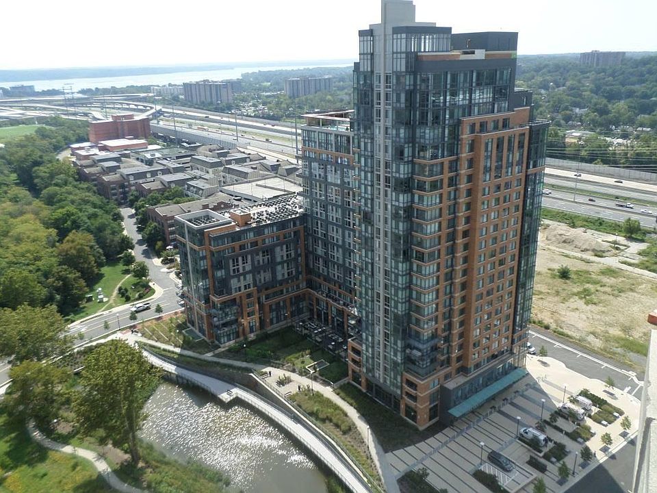1st image of 751 Port St #1404