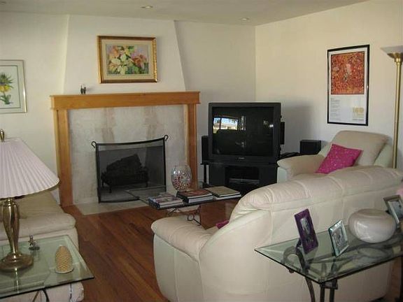 5th image of 295 Parsons Ave