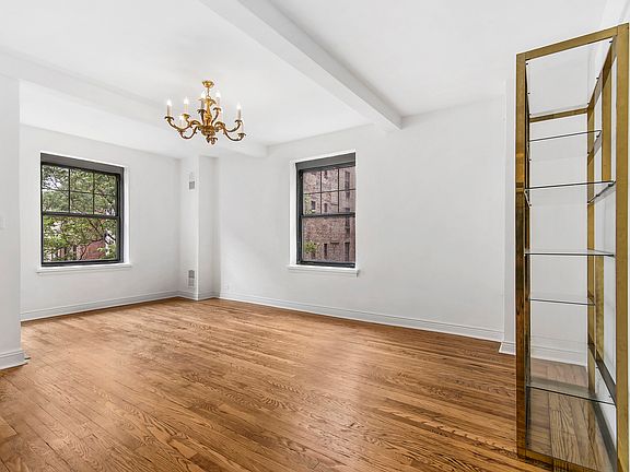 3rd image of 200 E 16th St APT 4D