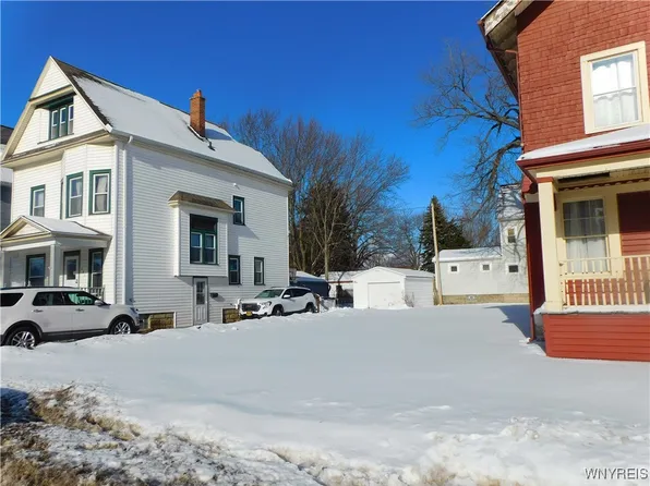 396 Abbott Rd #31, Buffalo, NY 14220