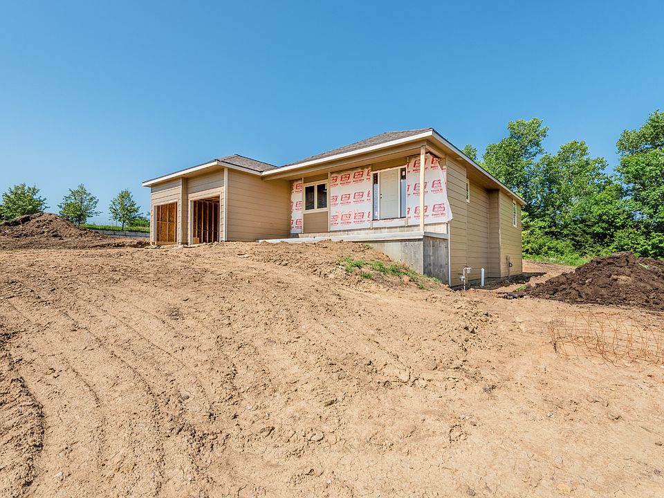 2nd image of 2551 Susitna Dr