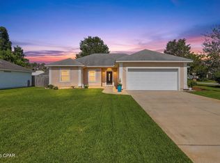 424 Hidden Island Dr, Panama City Beach, FL 32408