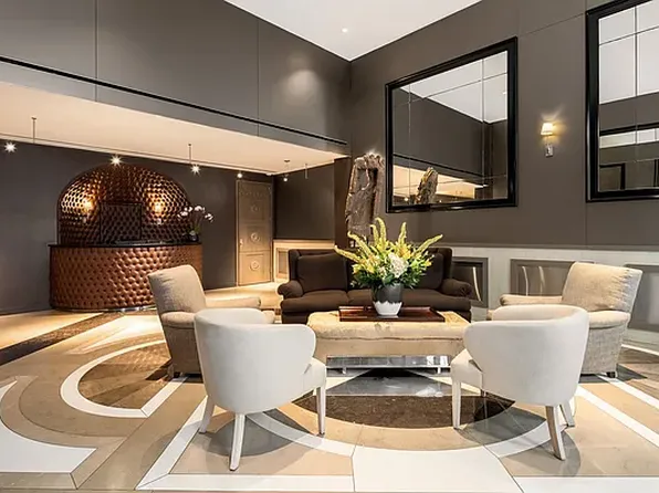 15 Union Square West image 12 of 13