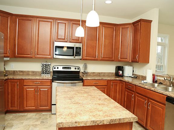 2nd image of 0 Hollow Oak Ct