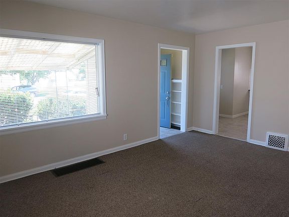5th image of 3006 Prast Blvd