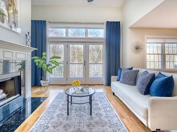 4th image of 43 Arborwood Dr