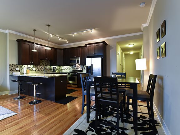 5th image of 207 E 31st St APT 5C