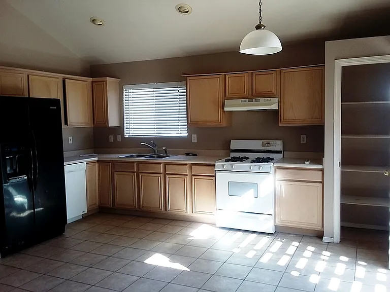 161 Yellowlegs Ln — Photo 2
