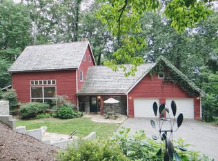 226 Eastmoor Dr, Asheville, NC 28805