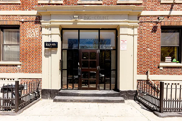 Rented by Keyo  | media 10