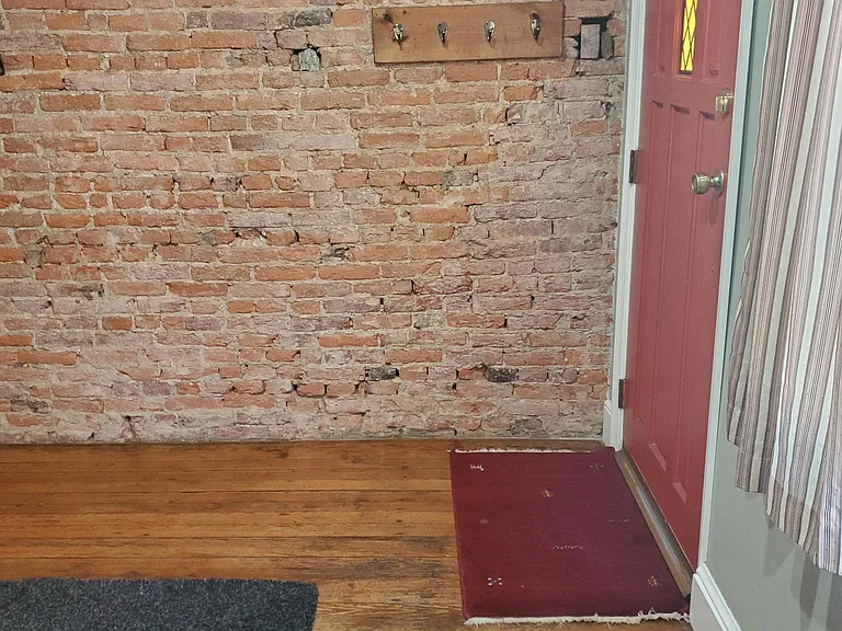 414 E Flora St — Photo 30