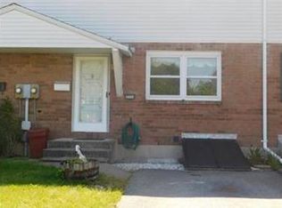 3334 S Front St, Whitehall, PA 18052