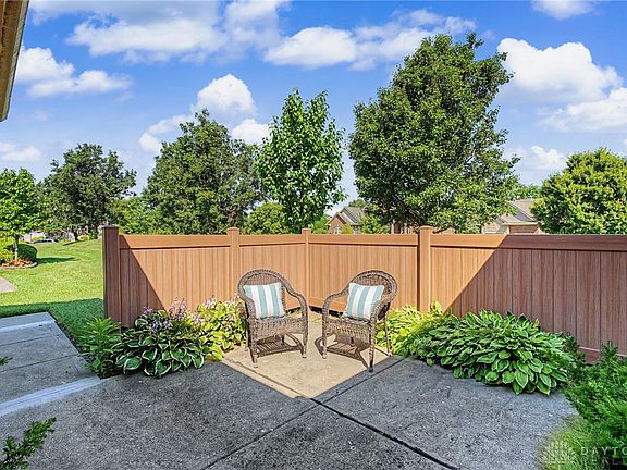 5th image of 8823 Birkdale Hills Cir