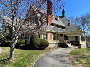 22 Hidden Rd #4, Andover, MA 01810