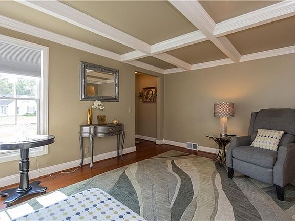 3rd image of 12643 Ward Dr