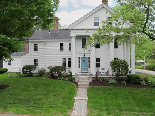 44 North St, Grafton, MA 01519