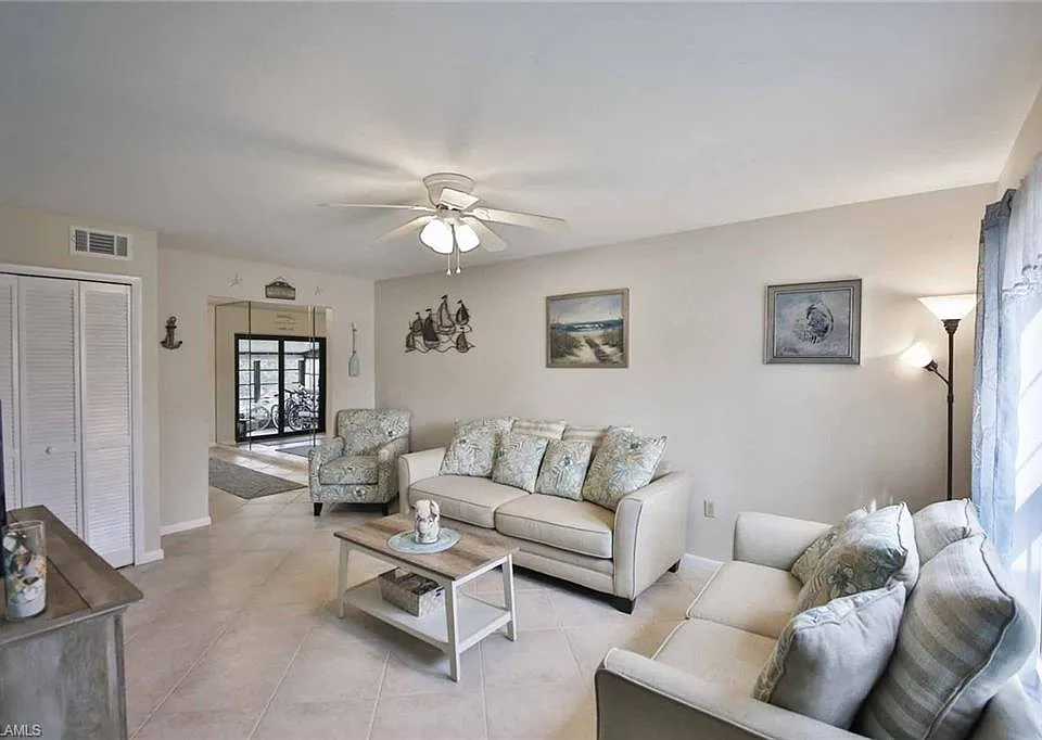 68 Marco Villas Dr #R-5