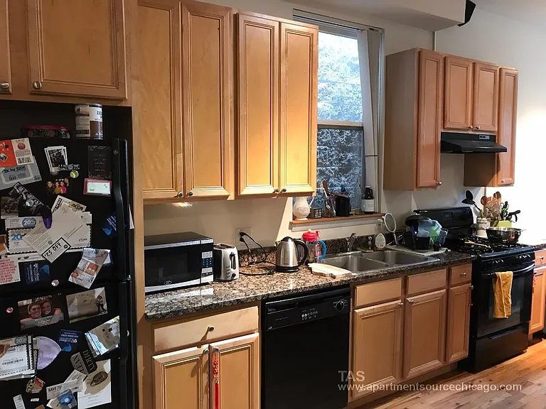2636 N Halsted St #2R — Photo 5