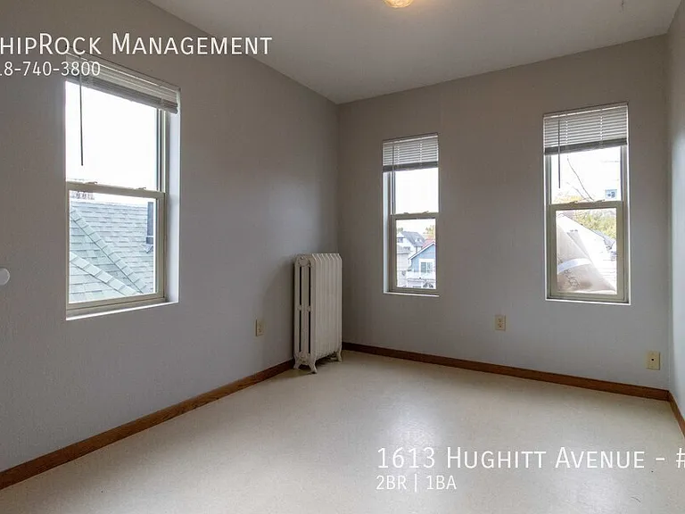 1613 Hughitt Ave #4 — Photo 8