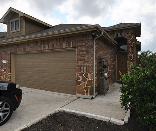 2nd image of 1412 Muirfield Bend Dr #A