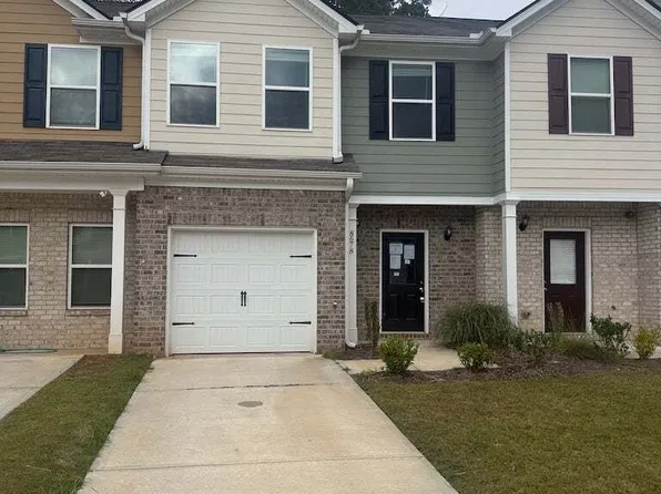 8678 Lakeview Cmns, Jonesboro, GA 30238