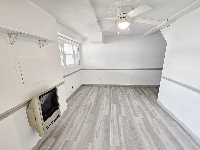 125 Grant Dr — Photo 28