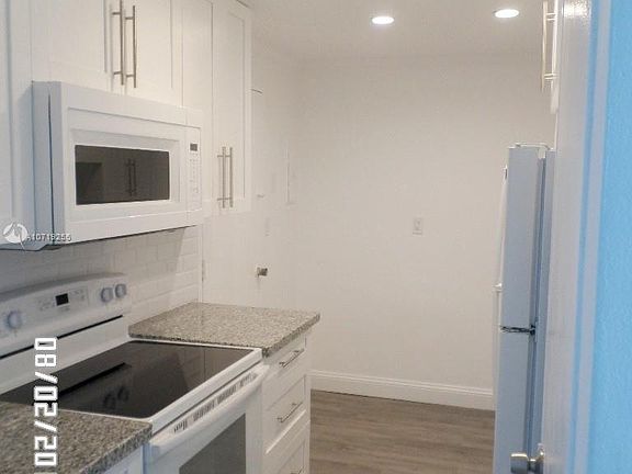 5th image of 1863 79th Street Cswy