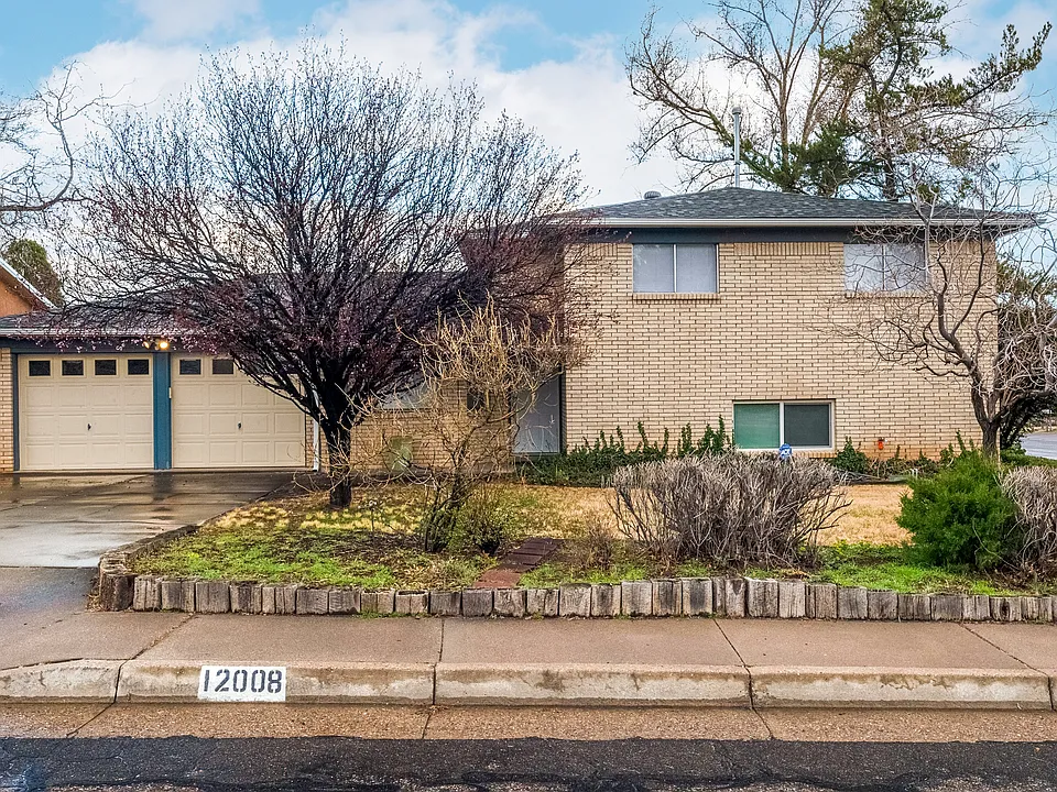 12008 Kashmir St NE