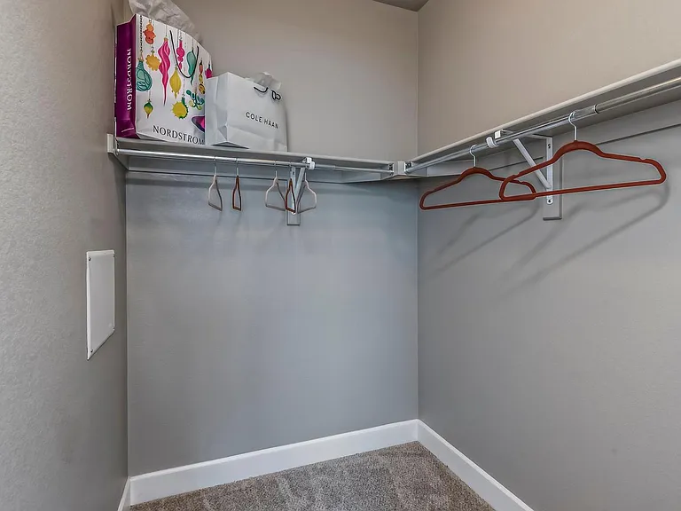 Willow Point Townhomes — Photo 6