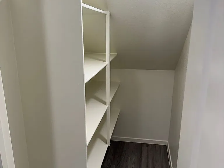 1902 Omaggio Vista St — Photo 10