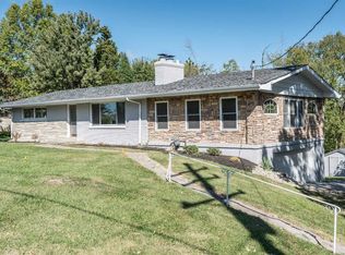 4230 Boomer Rd, Cincinnati, OH 45247