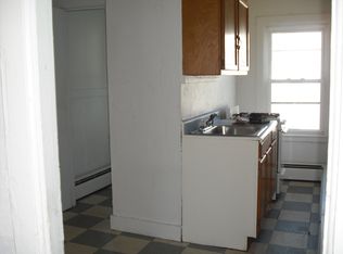 56 E Walnut St APT 2, Taunton, MA 02780