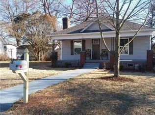 1206 E 11th St, Kannapolis, NC 28083