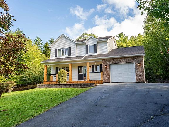 3rd image of 90 Ingram Dr