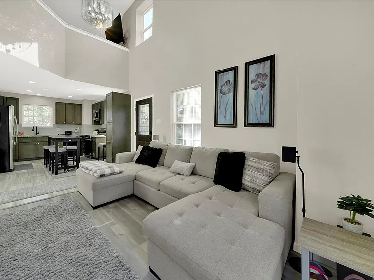 2202 Koster Rd — Photo 5