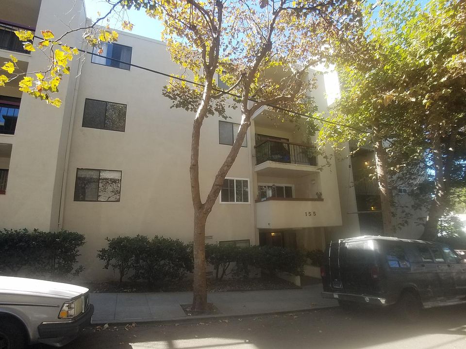 1st image of 155 Pearl St APT 205