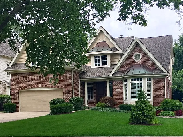 38 Chestnut Ave photo 1