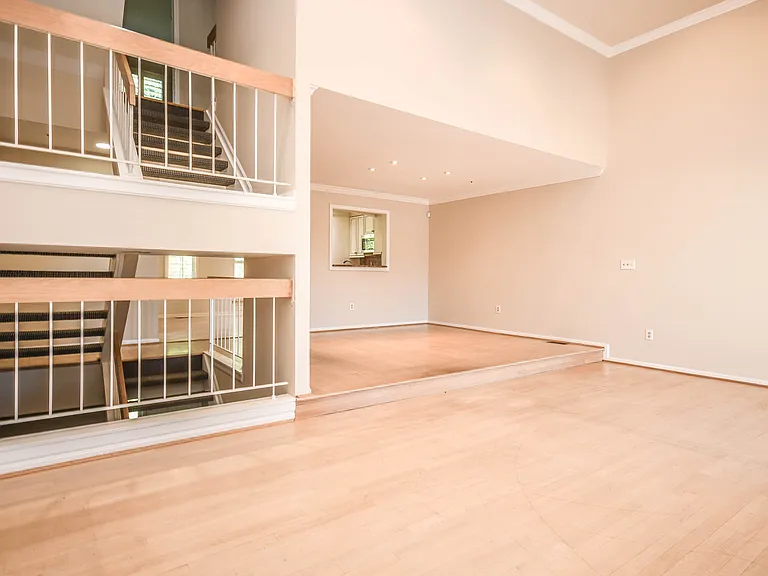 5918 Edson Ln — Photo 23
