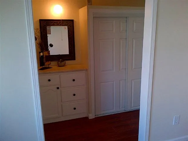 730 S Catalina St — Photo 22
