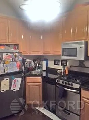 Rented by Oxford Property Group | media 86