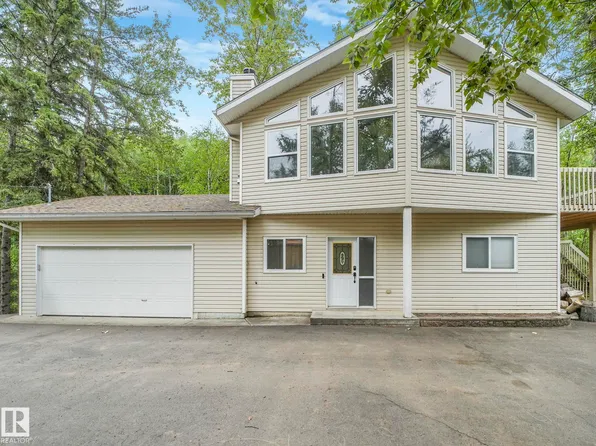 615 Ash St NW, Sturgeon County, AB T8R 0K4