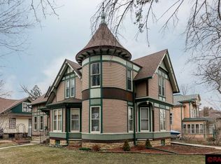 134 E Pleasant St, Mankato, MN 56001