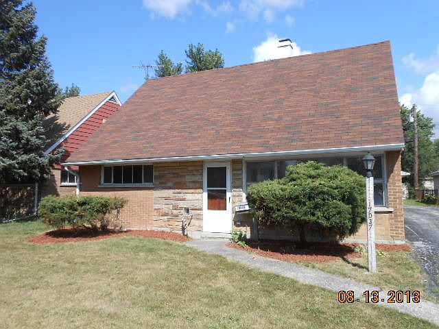 1st image of 17037 Oakwood Ave