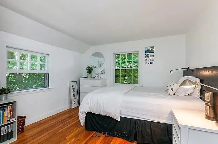 35 Bay State Rd — Photo 17