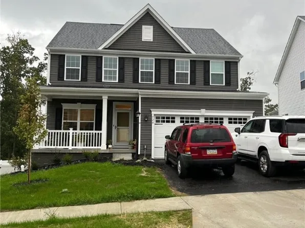520 Blake Dr, Zelienople, PA 16066