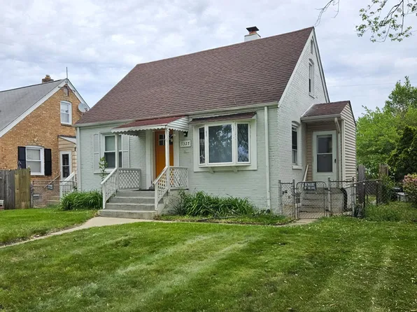 7327 Howard Ave, Hammond, IN 46324
