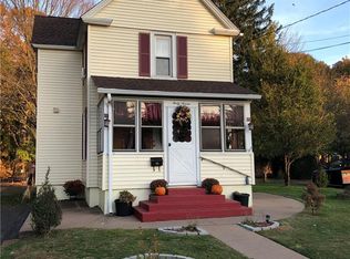 47 Homestead St, Manchester, CT 06042