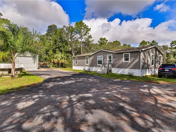 7627 W Autumn St, Homosassa, FL 34446